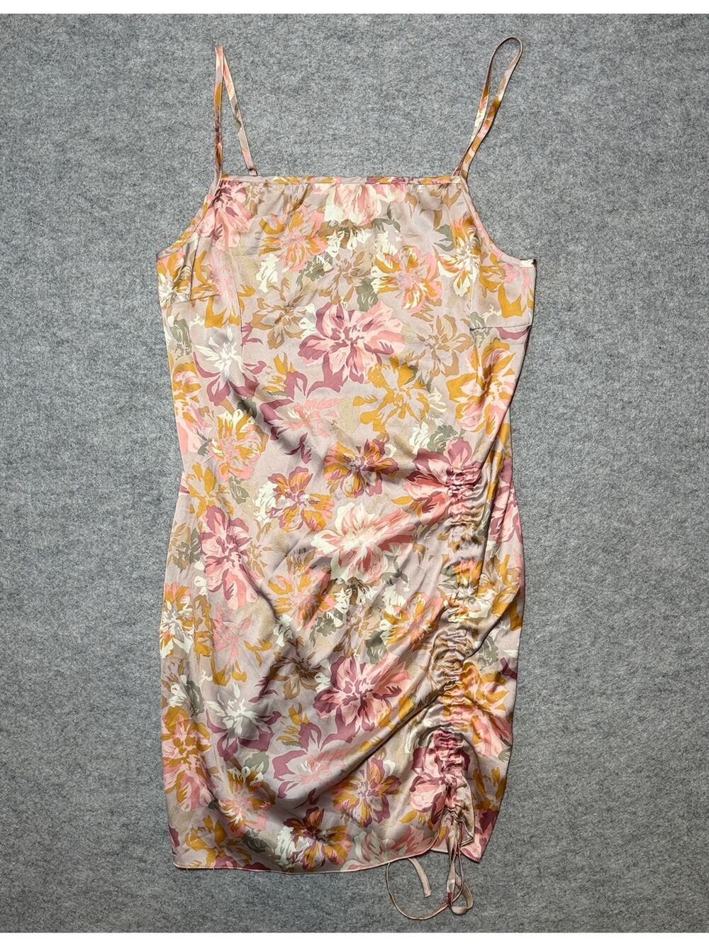 GBG LOS ANGELES Woman M Floral Camisole Pink Multicolor
